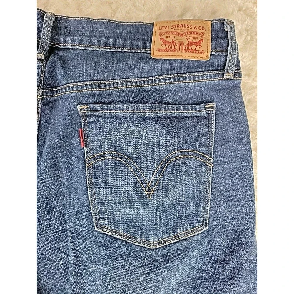 Levi Women's 515 Bootcut Stretch Dark Wash Mid Rise Denim Jeans | Sz 14 (32x32) - Picture 9 of 14